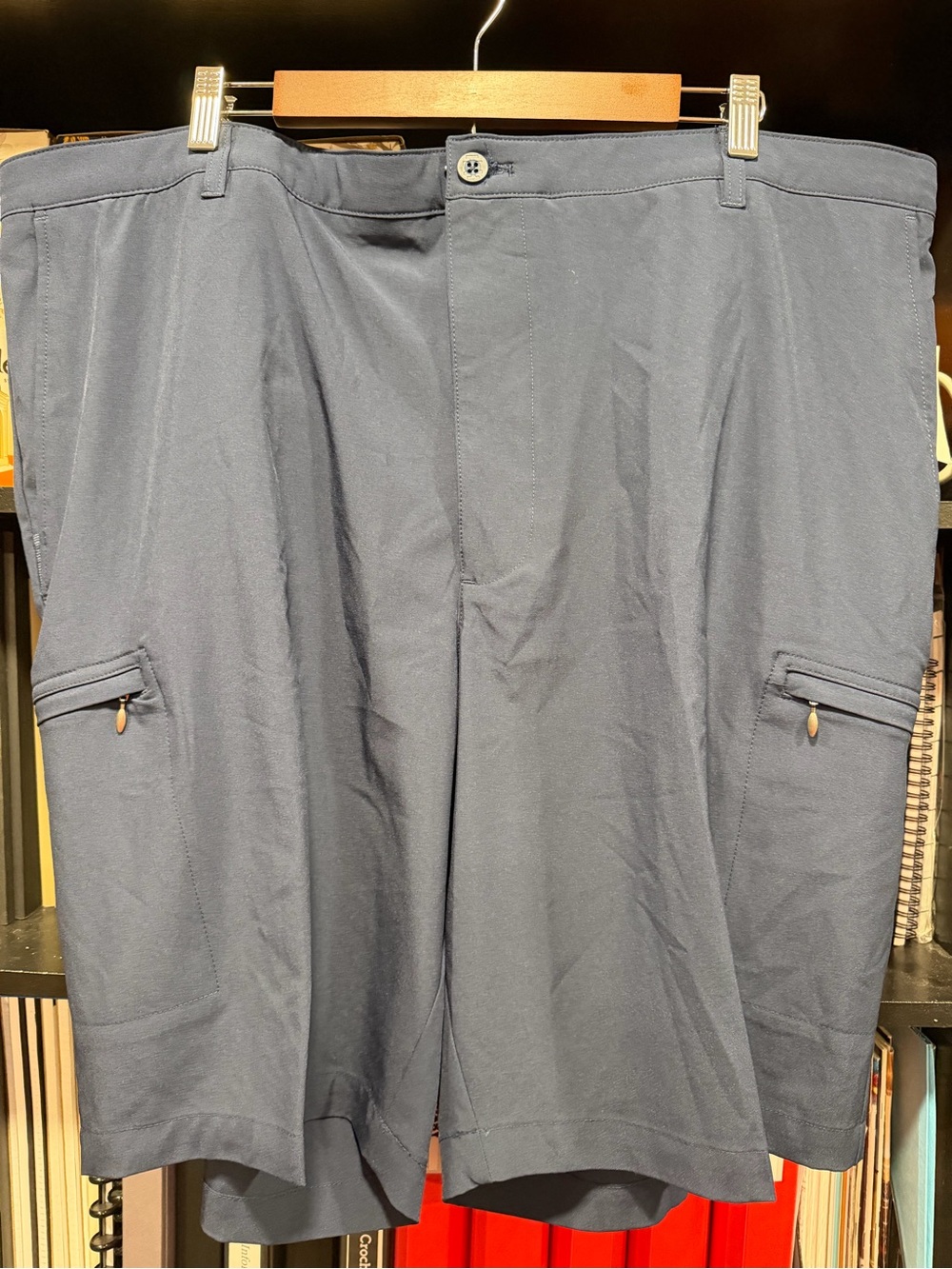 Izod Men's Navy Cargo Shorts with Zip Pockets